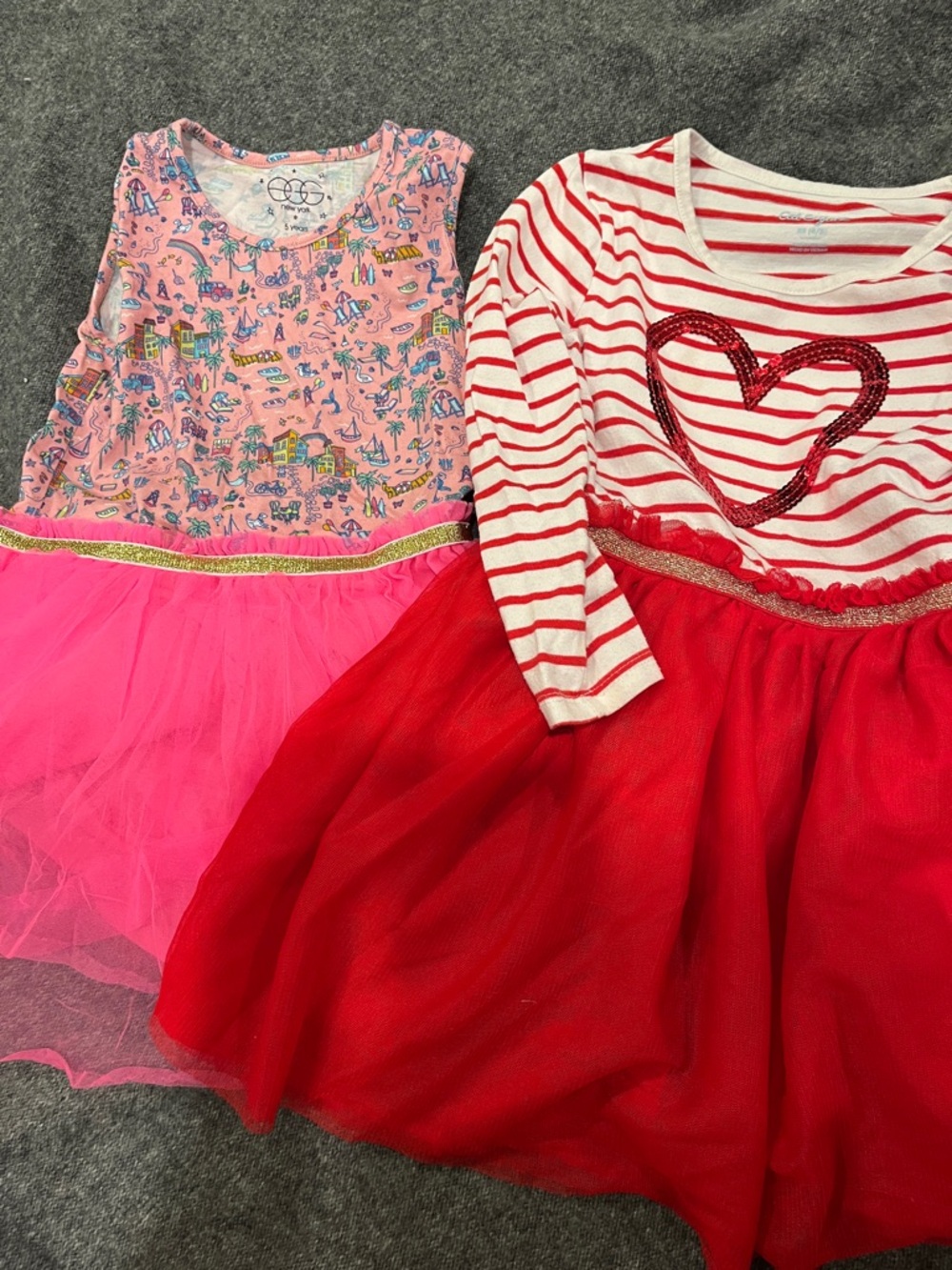 Girls 4/5 lot of 2 Dresses Pink and Red